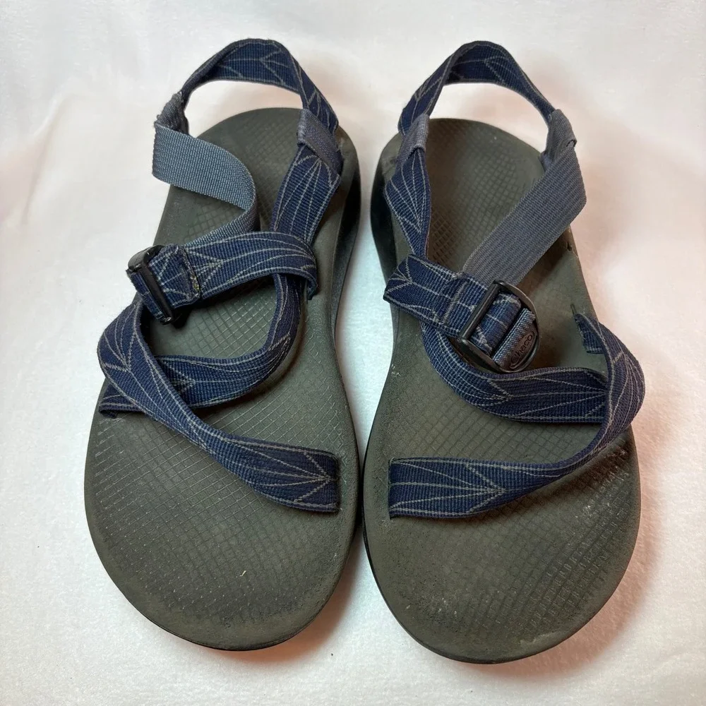 Chaco Z1 Classic Mens Sandals Navy Blue Patterned Straps Hiking Water Shoes M11